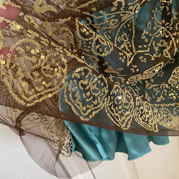 Adrianna Papell Boutique Elegant Teal and Gold Dress - Picture 3 of 14